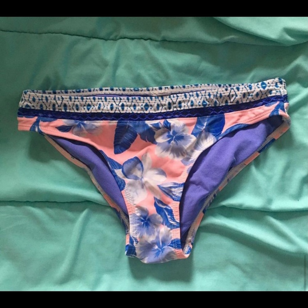 bikini bottoms